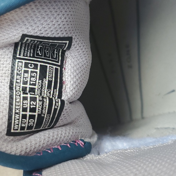 Keen Notch Hollow Water Outdoor Sneakers Teal Pink Grey Youth 12 Washable - Picture 8 of 9